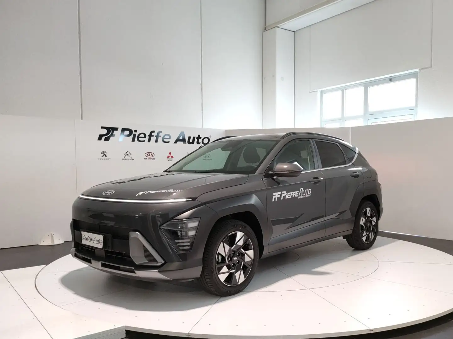 Hyundai KONA NEW KONA 1.6 HEV DCT X LINE Grigio - 1