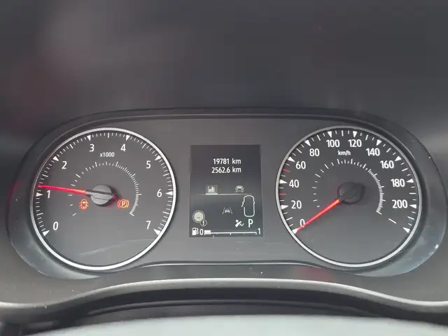 Dacia Sandero view 15