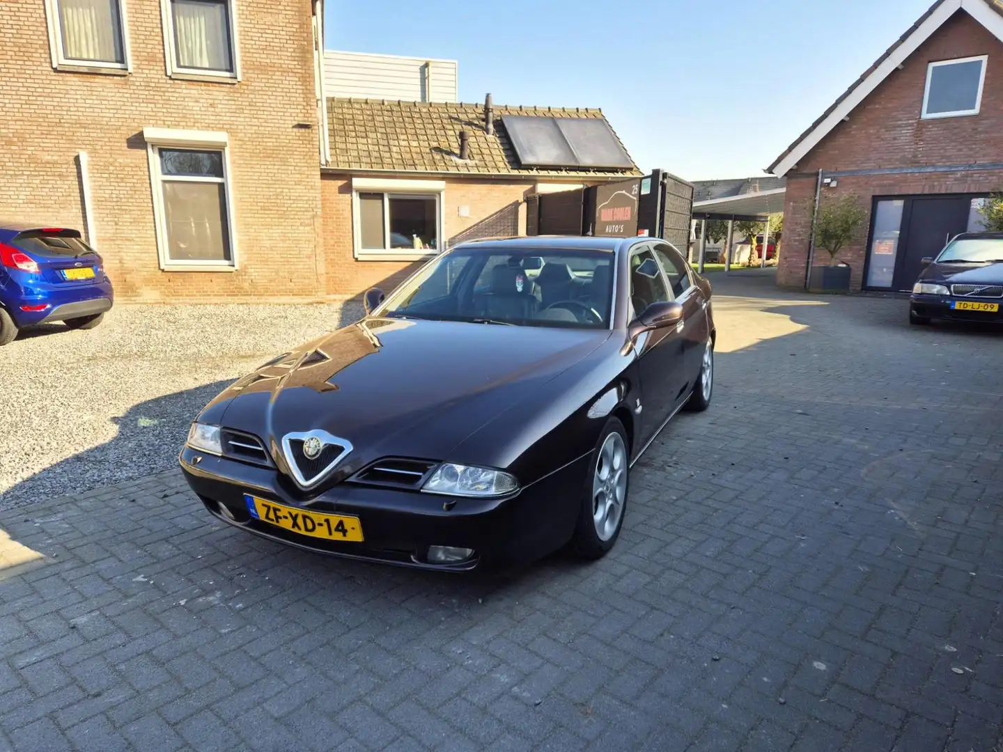 Alfa Romeo 166 3.0 V6 Super Navi Clima Cruise Černá - 1