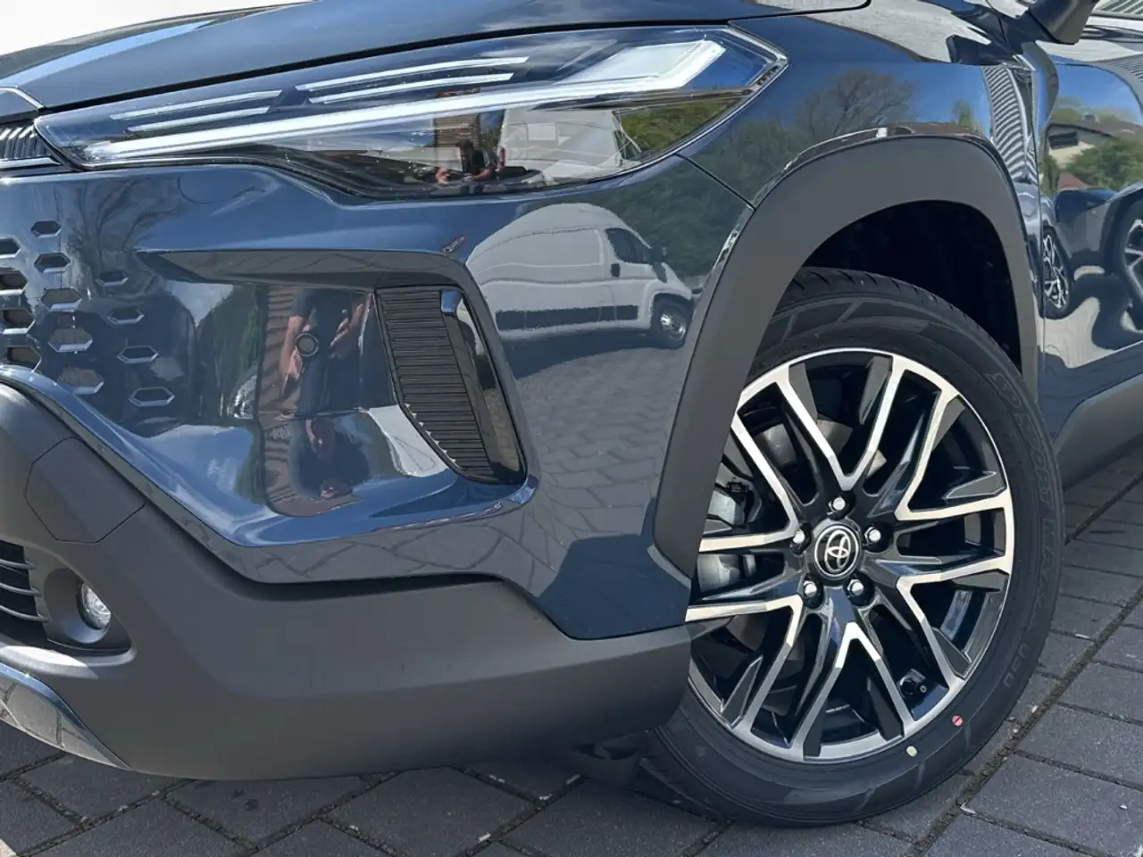 Toyota Corolla Cross 2.0 Hybrid Teamplayer +LED +Smart-Key-System 7