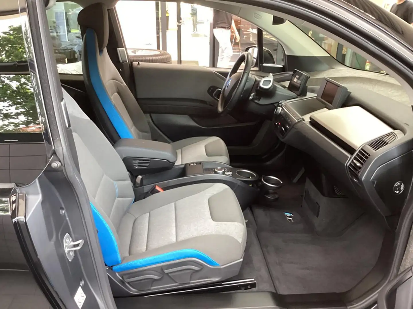 BMW i3 s (120 Ah) + 2Jahre-BPS.-GARANTIE Schwarz - 1