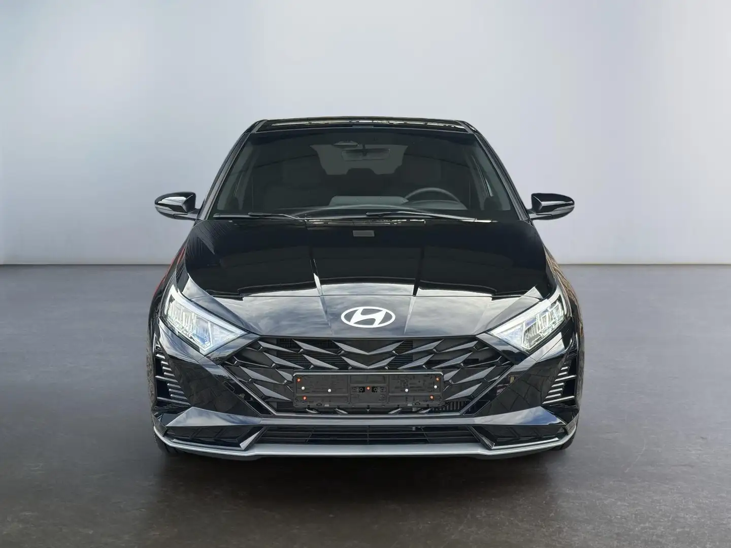 Hyundai i20 Black Edition 1,0 T GDI DCT-7 Navigation 16 Zol... Schwarz - 2