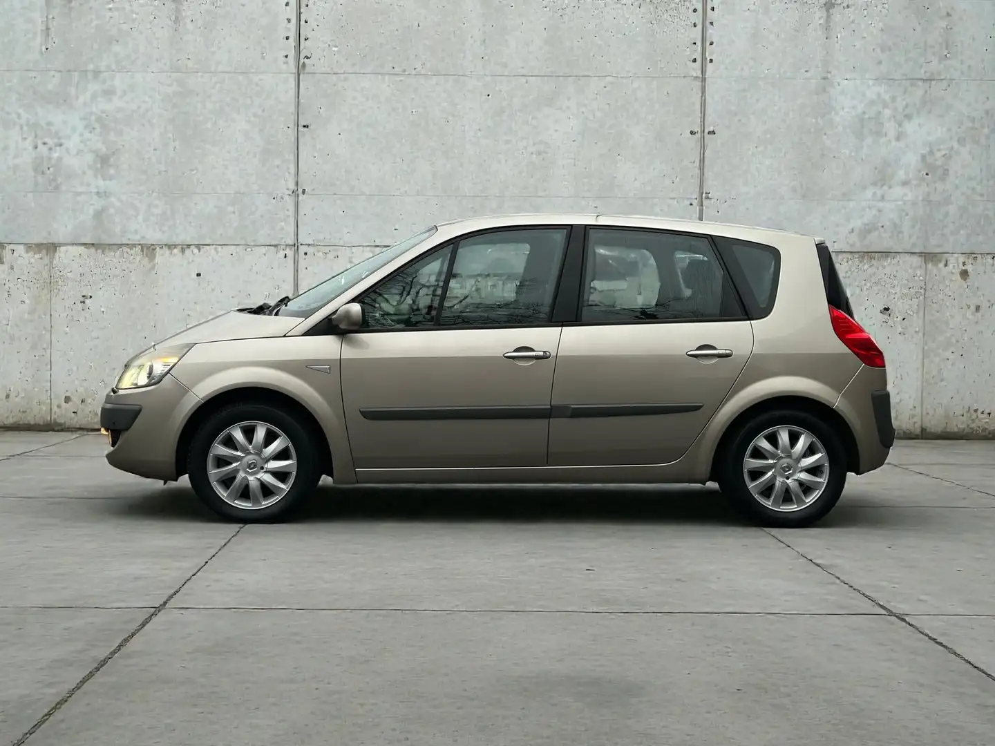 Renault Scenic Exception *1,9l Diesel *TÜV Neu *Klima* Beige - 2