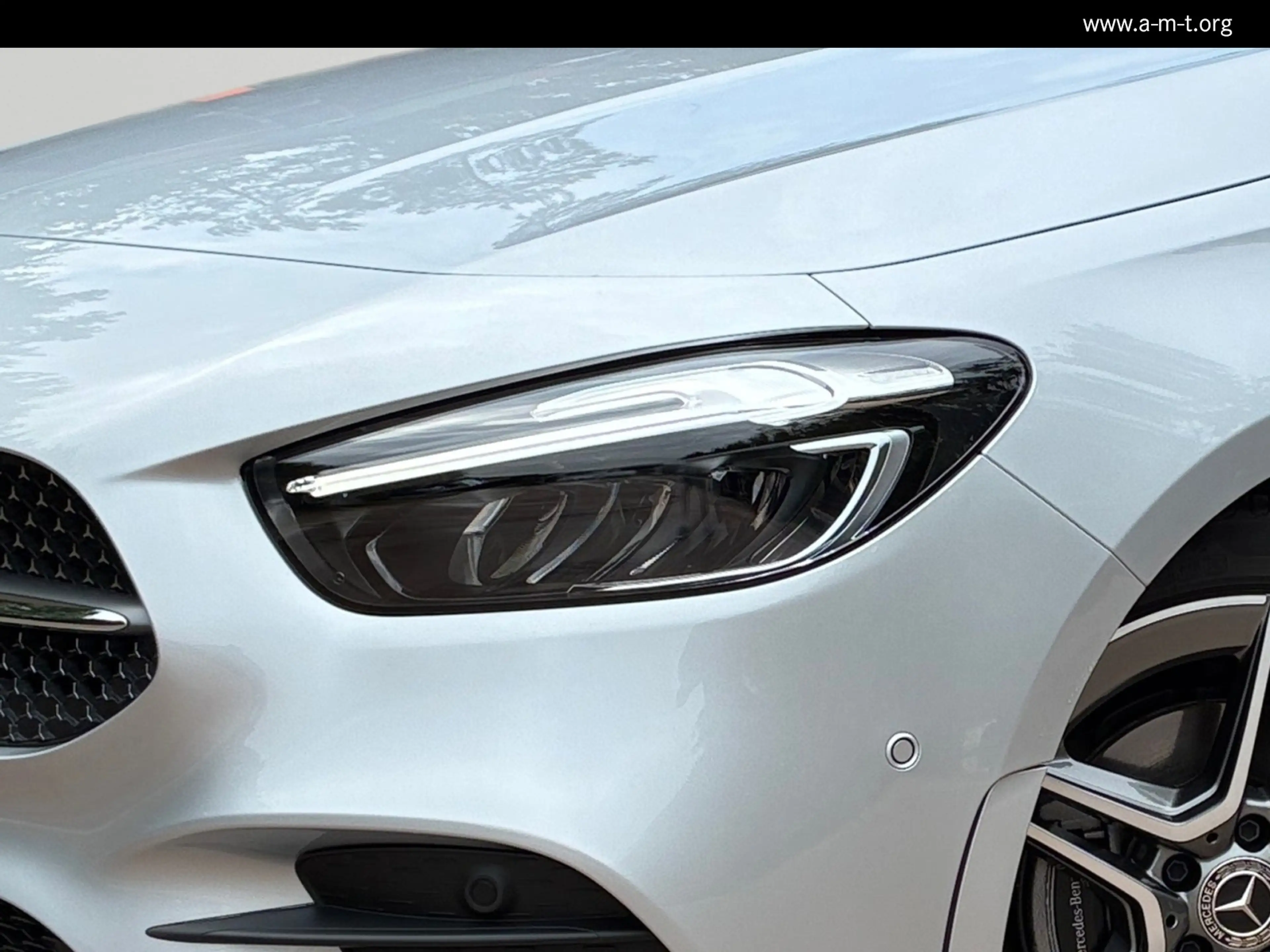 Mercedes-Benz B 200 B 200 AMG Line/Navi/Keyless-Go/Autom./LED/AHK — photo 5