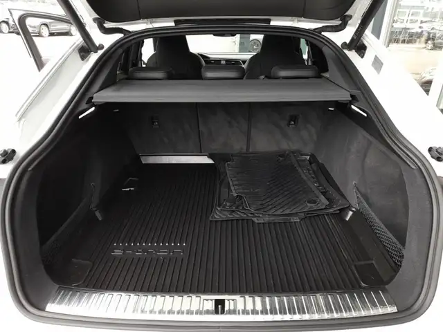 Audi e-tron SB 95 quattro S-LINE *NP: € 123.766.- / 22 ZOLL / SKY / MATRIX-LED / AHV & KAMERA / SPORTSITZE PLUS* Ansicht 17
