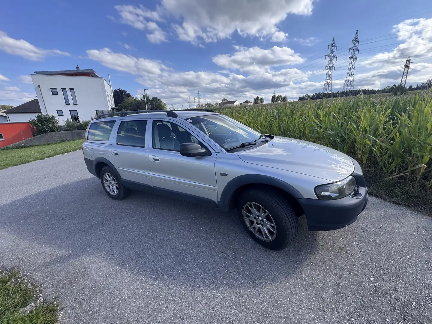 Volvo XC70 2,5T Momentum AWD Aut. Geartronic - 2