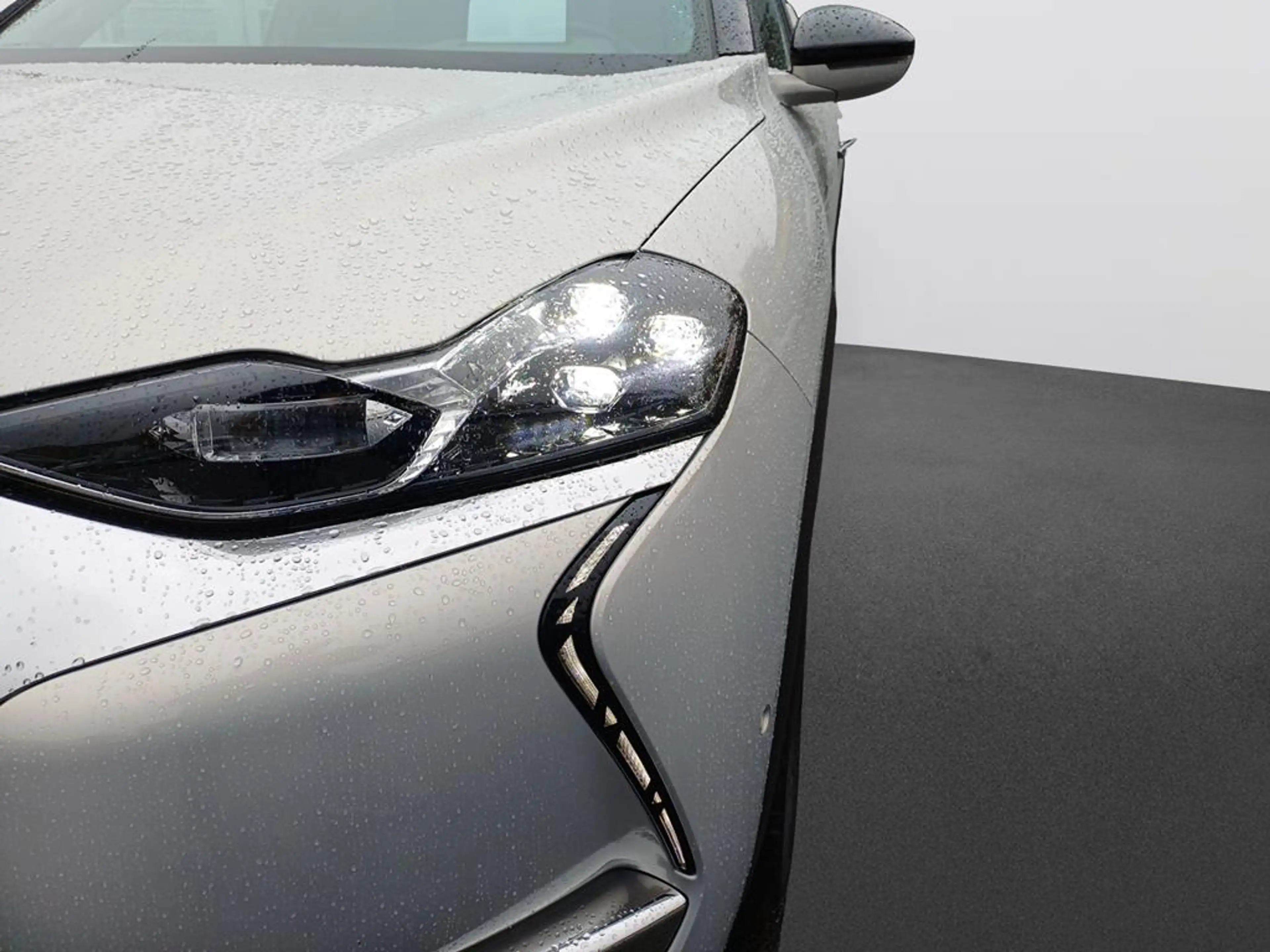 DS Automobiles DS 3 Crossback Blue HDI 130 Rivoli EAT8 — photo 9