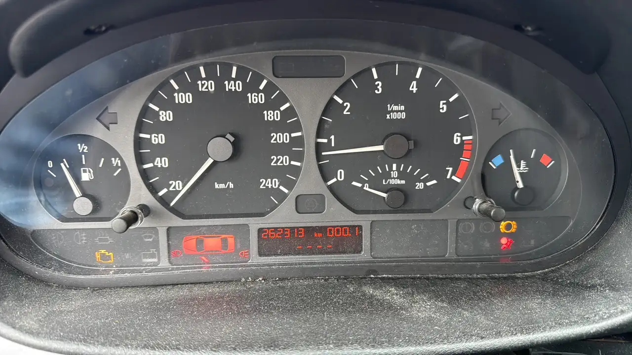 BMW 320 3er 320i, foto 6