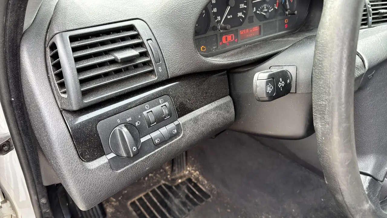 BMW 320 3er 320i, foto 12