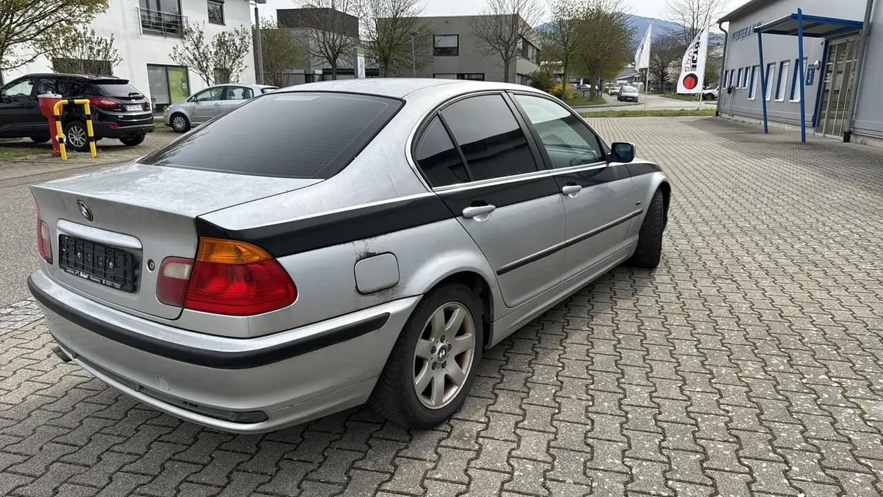 BMW 320 3er 320i, foto 3
