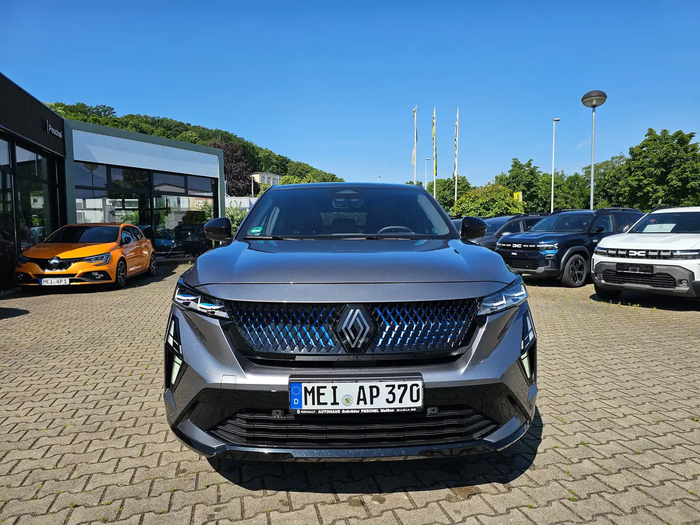 Renault Rafale 200 E-Tech Full Hybrid Esprit Alpine Grau - 2