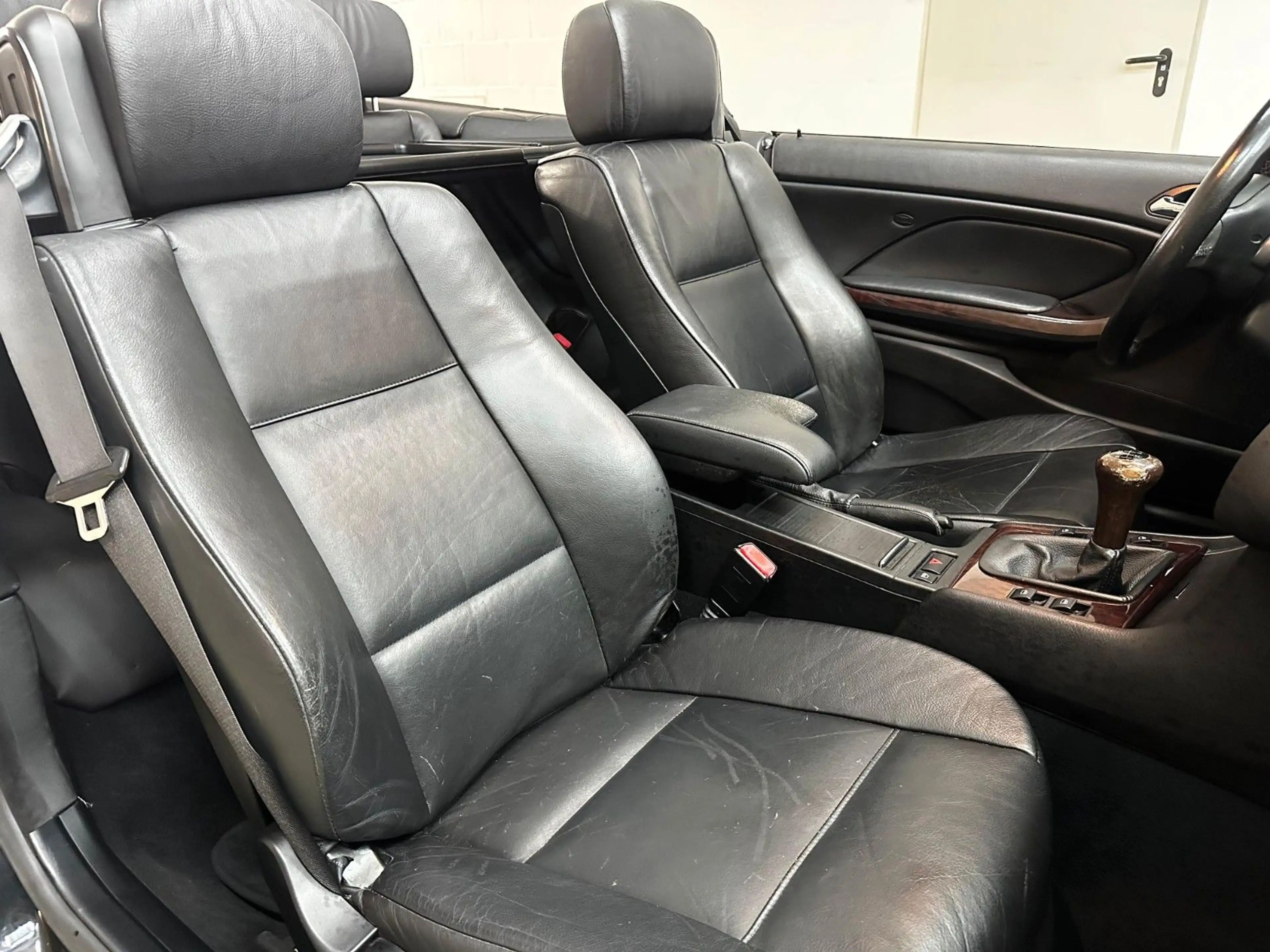 BMW 320 cd Cabrio  *NAVI *SHZ *TEMPO *8FACH *LEDER — photo 15