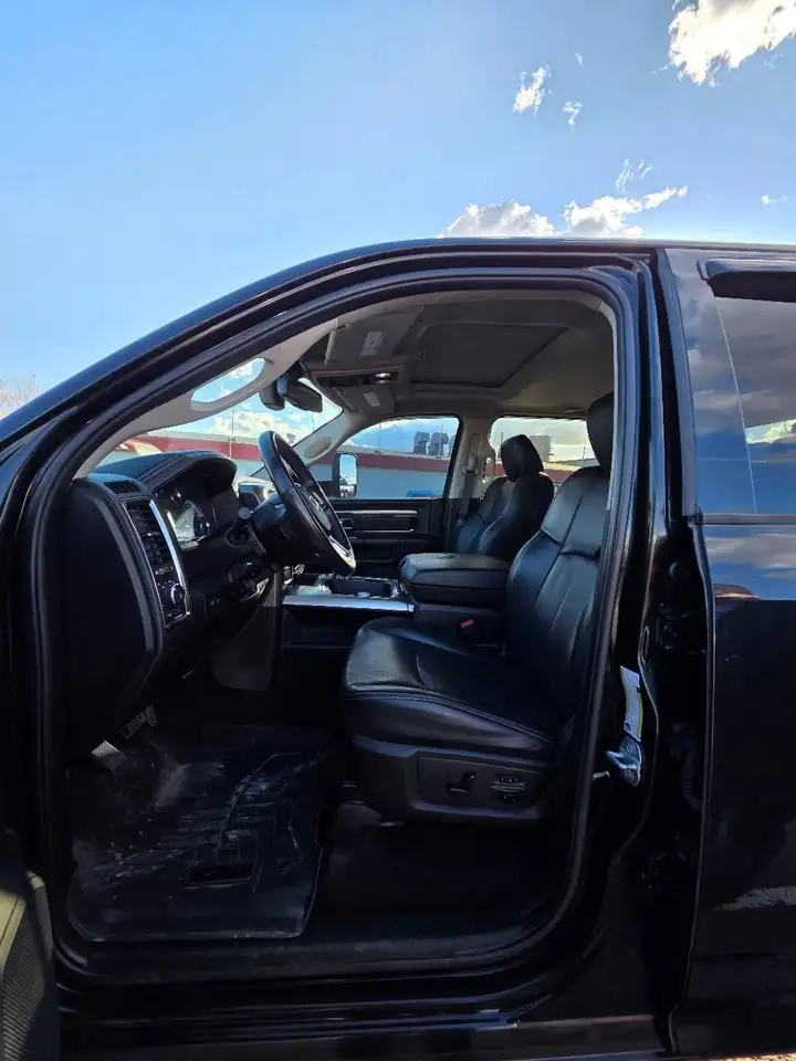 RAM 2500 снимка RAM 2500