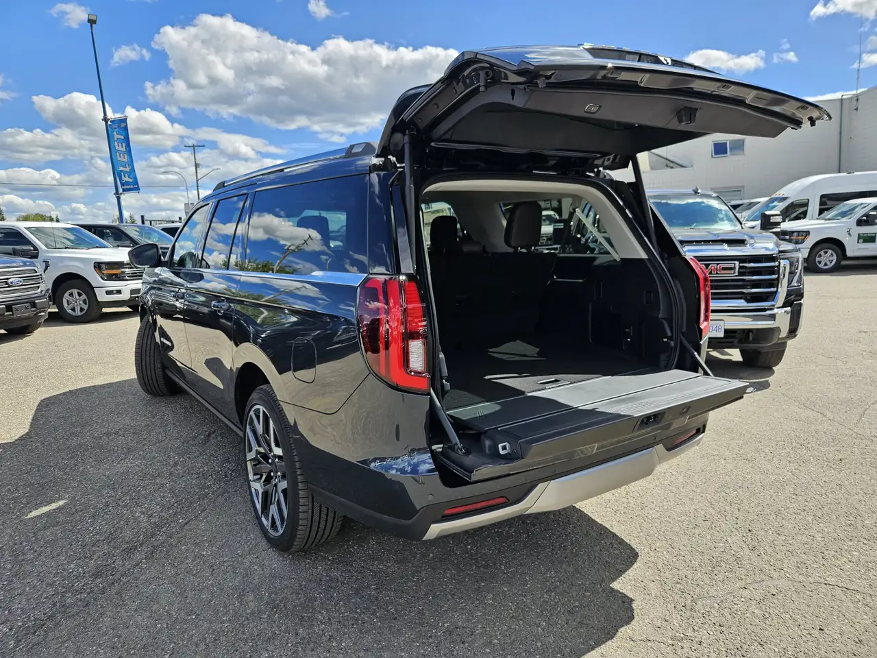 Ford Expedition photo Ford Expedition