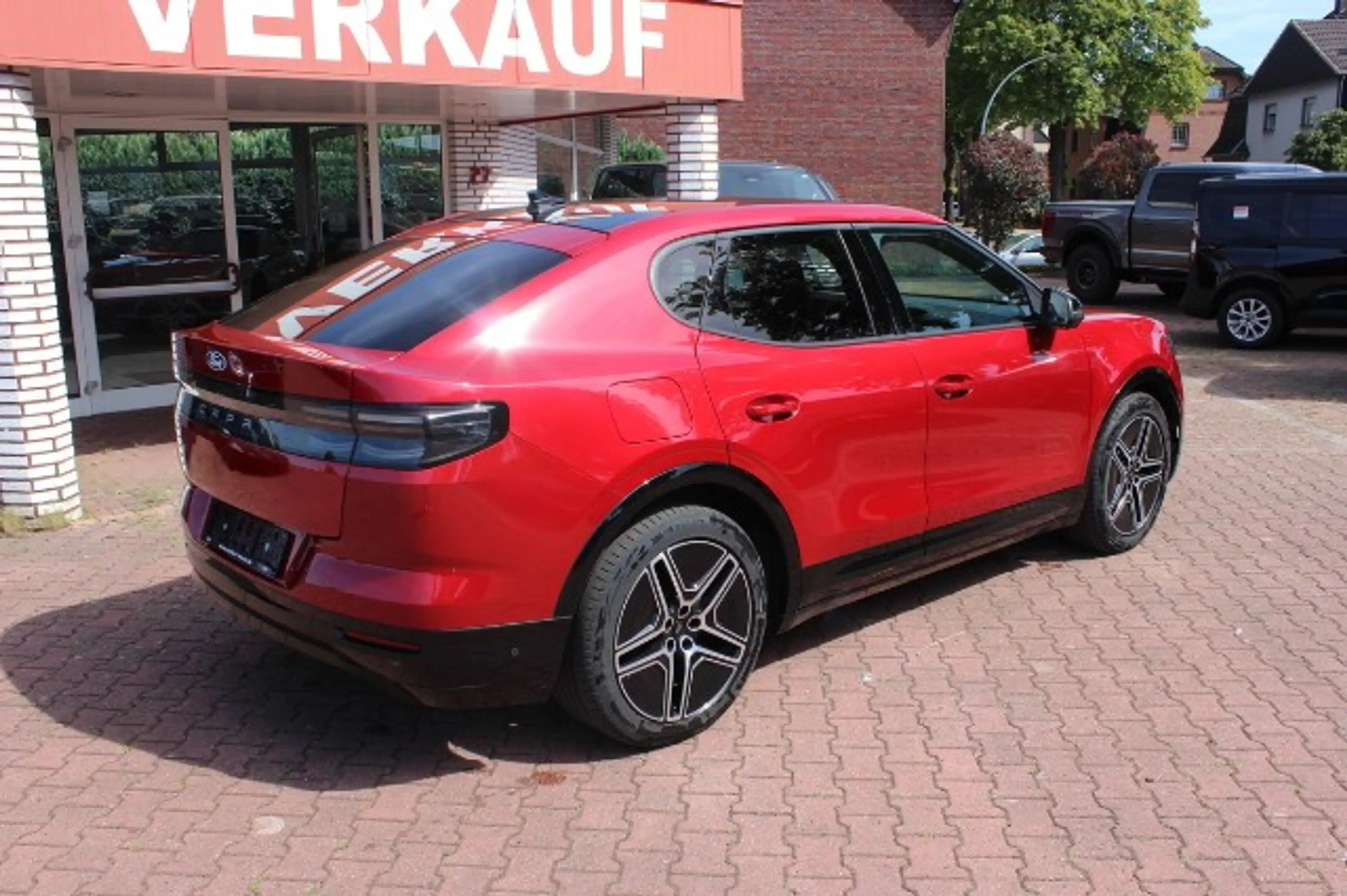Ford Capri Premium AWD Wärmep. / PANO / B&O / FGS 5 J. — photo 3