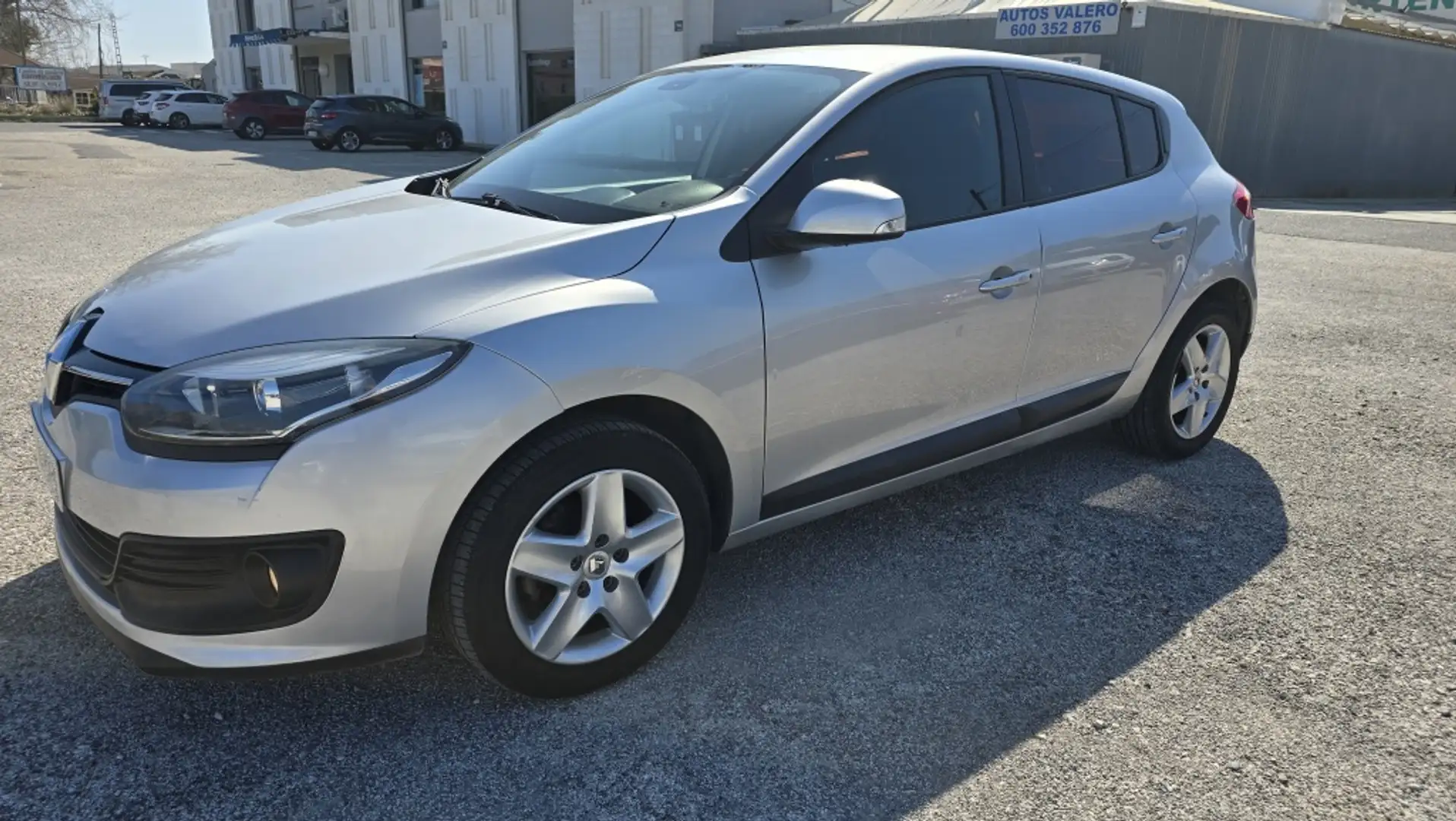 Renault Megane 1.5dCi Business 95 Gris - 2