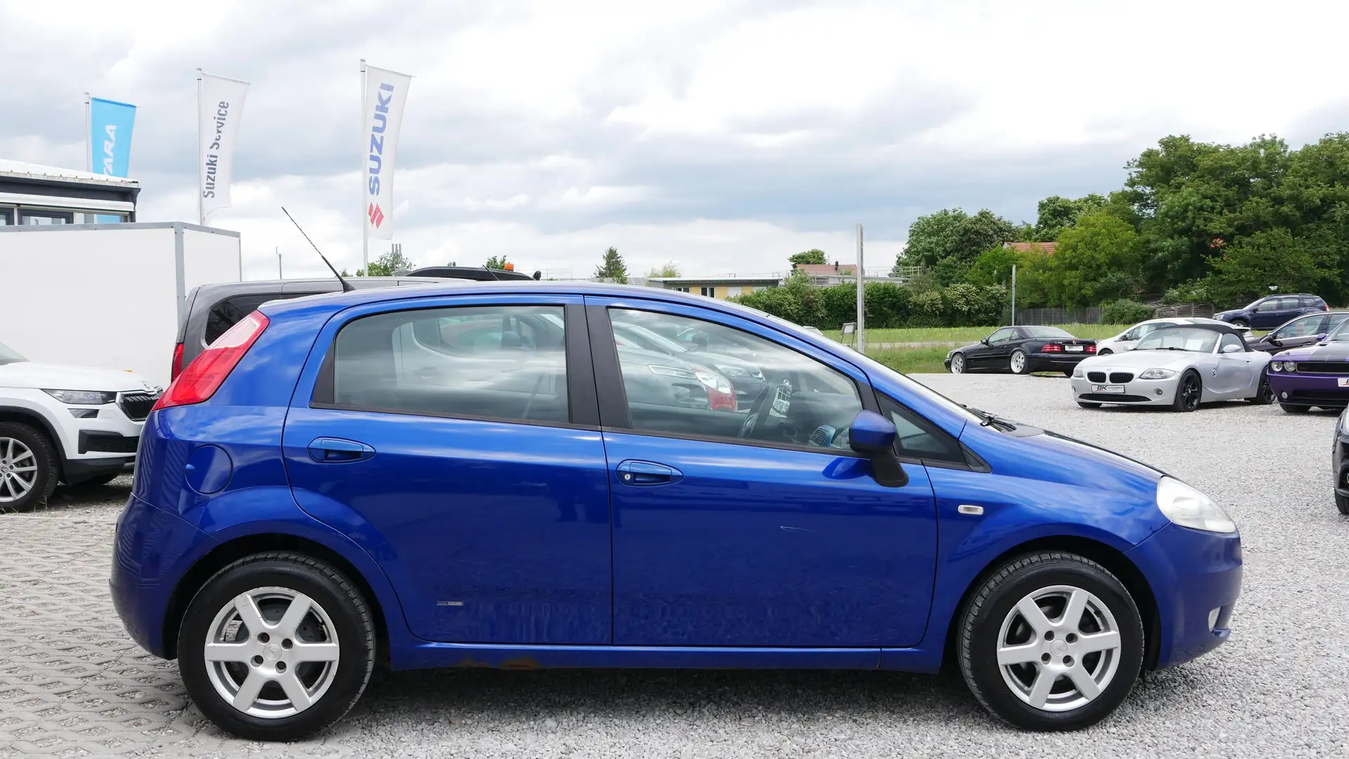 Fiat Grande Punto 1.4 Scheckheftgepflegt TÜV Neu Klimaanlage CD Blau - 2