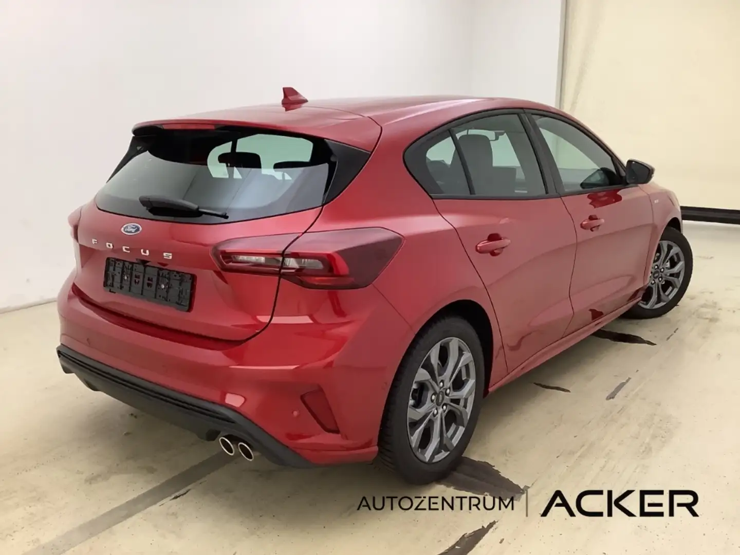 Ford Focus 1.0 EcoBoost MHEV ST-Line 7AT. iACC -42%* Rot - 2