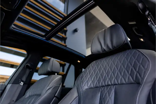 BMW X5 view 10