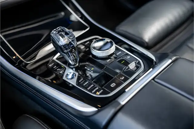 BMW X5 view 27