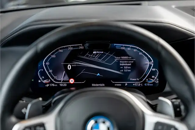 BMW X5 view 18