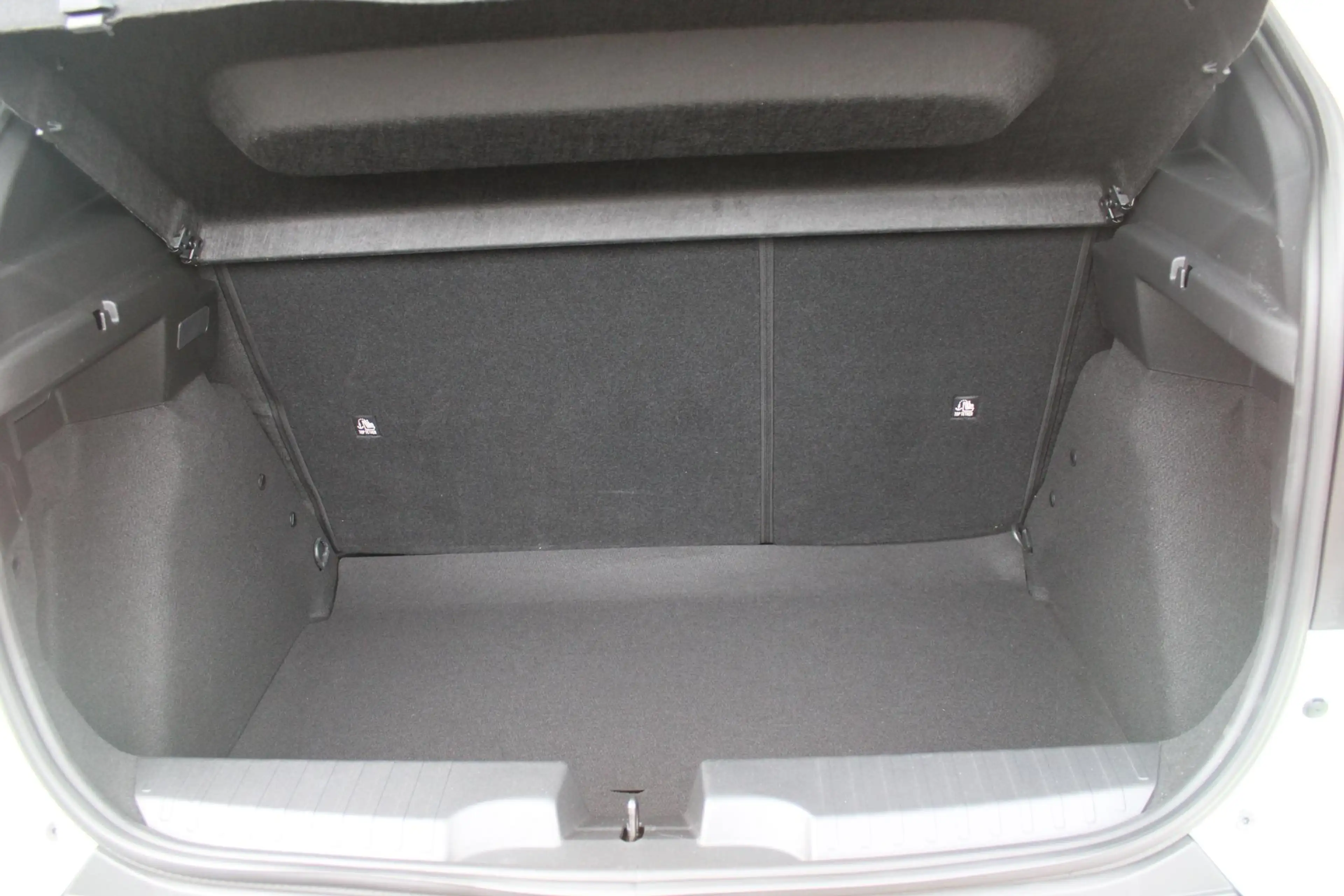 Fiat Grande Panda 1.2 Hybrid 110PK ICON | APPLE CARPLAY/ANDROID AUTO — photo 9
