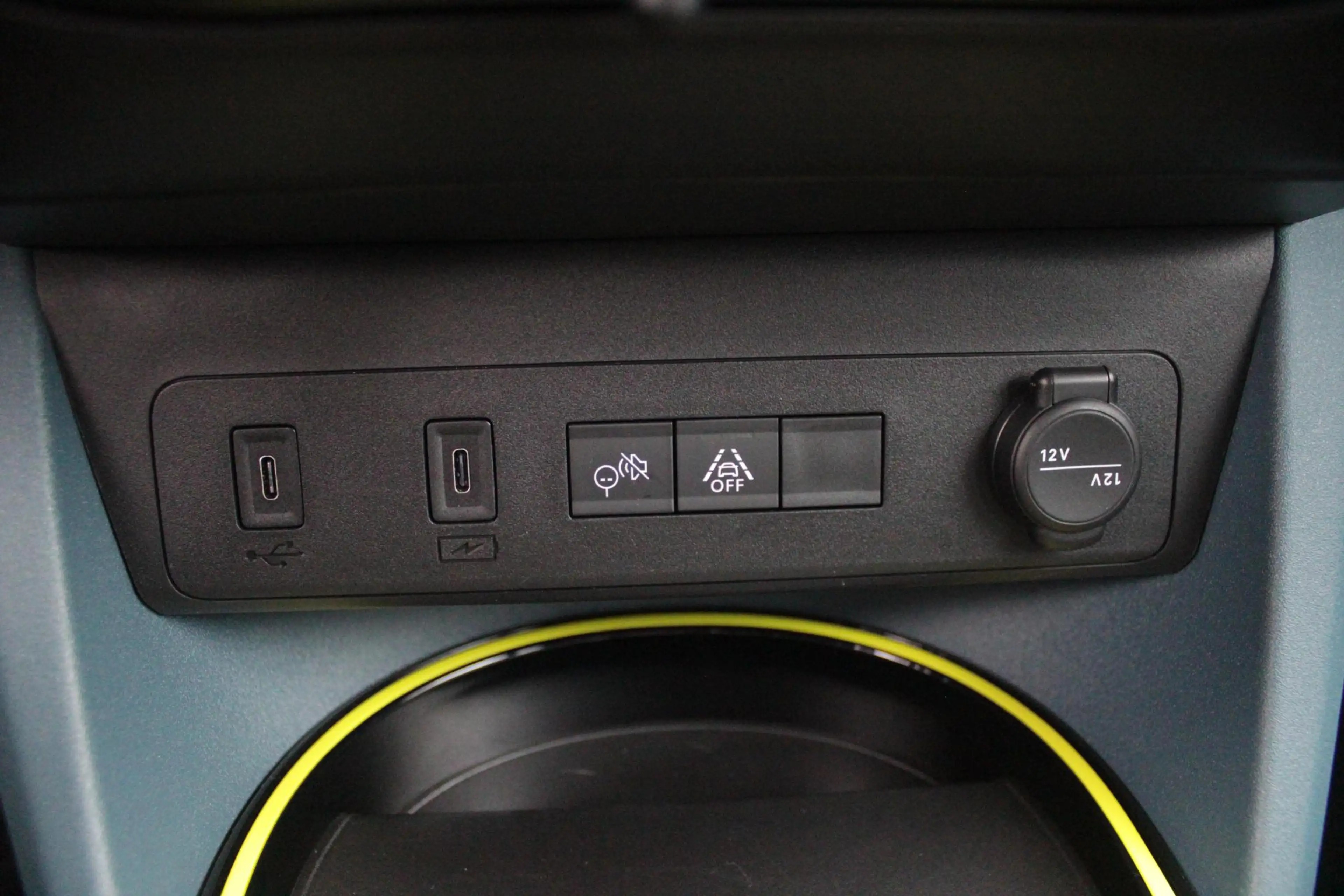 Fiat Grande Panda 1.2 Hybrid 110PK ICON | APPLE CARPLAY/ANDROID AUTO — photo 34