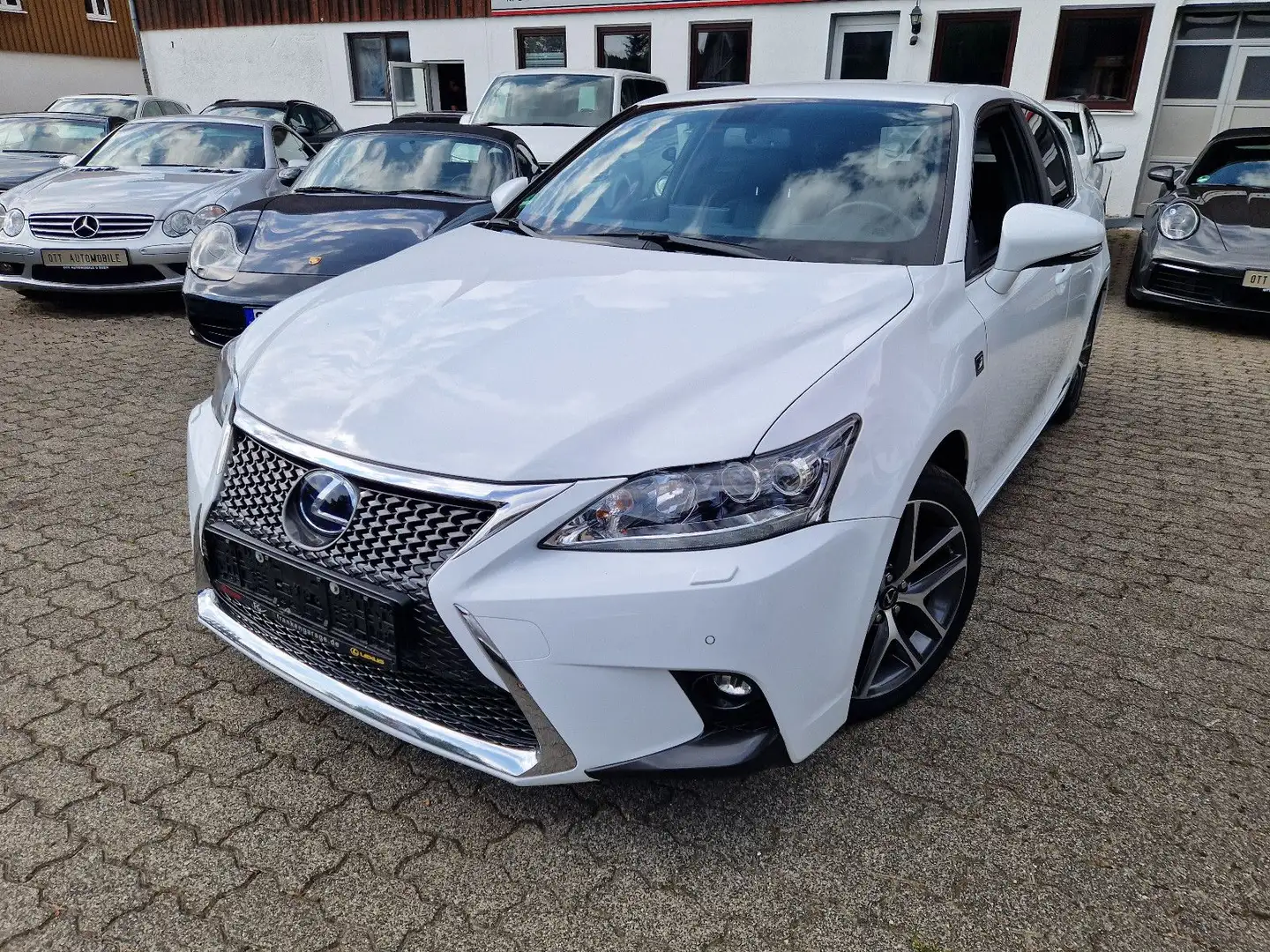 Lexus CT 200h CT 200H F SPORT "TOP ZUSTAND" SERVICE NEU,8FACH Blanco - 1