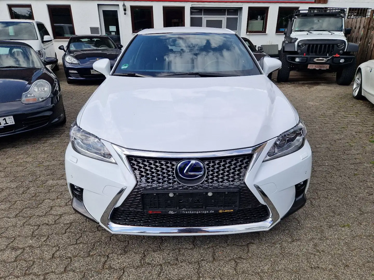 Lexus CT 200h CT 200H F SPORT "TOP ZUSTAND" SERVICE NEU,8FACH Blanco - 2