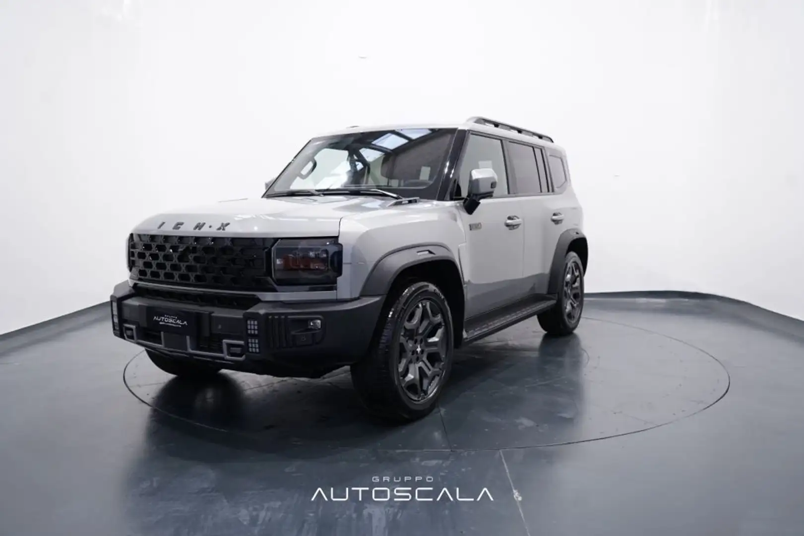 ICH-X K3 2.0 238cv GPL DCT 4WD Gris - 1