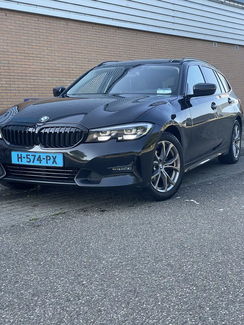BMW 318 perfect onderhouden , 95% snelweg km Zwart - 1