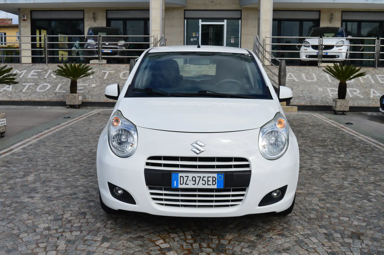 Suzuki Alto 1.0 GLX GPL casa madre - neopatentati Blanco - 2