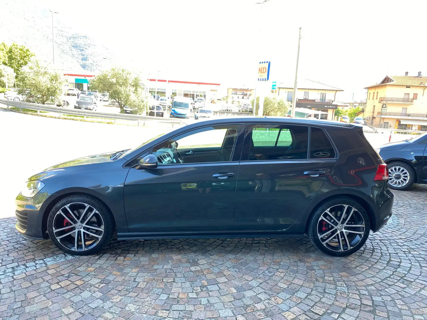 Volkswagen Golf GTD Golf VII  5p 2.0 tdi Gtd Gris - 2