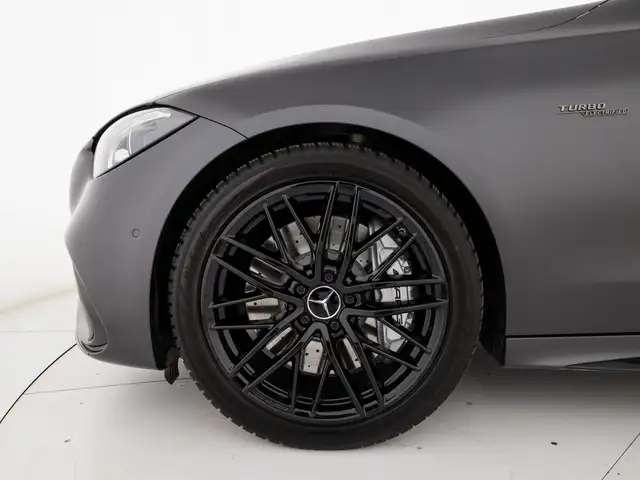 Mercedes-Benz C-Class view 7
