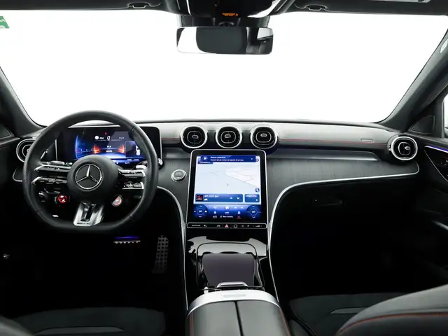 Mercedes-Benz C-Class view 9