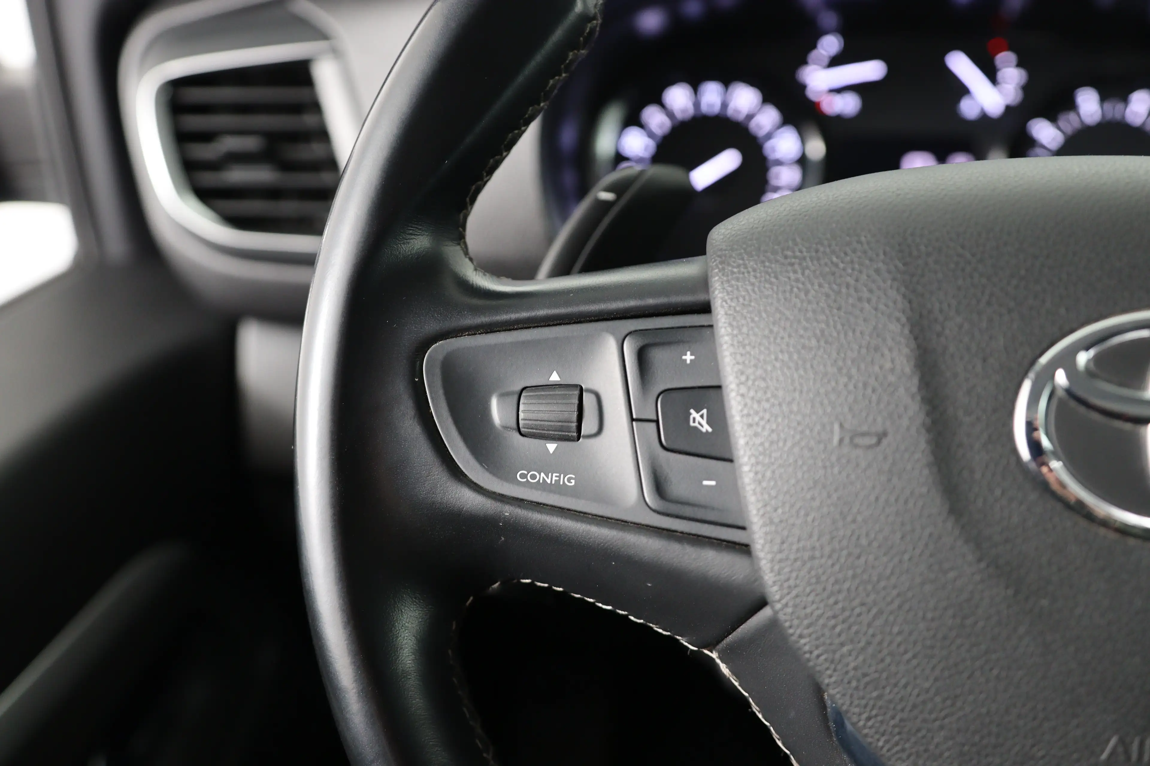 Toyota Proace Long Worker 2.0 D-4D 145pk Black Line | Automaat | — photo 24
