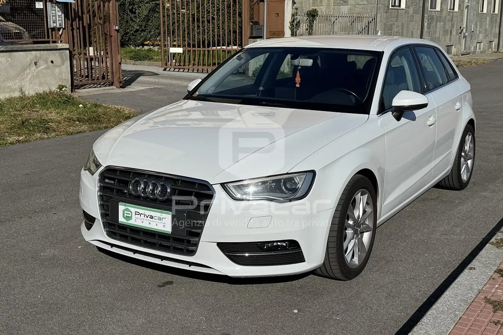Audi A3 A3 SPB 2.0 TDI 150 CV clean diesel Ambition Bianco - 1
