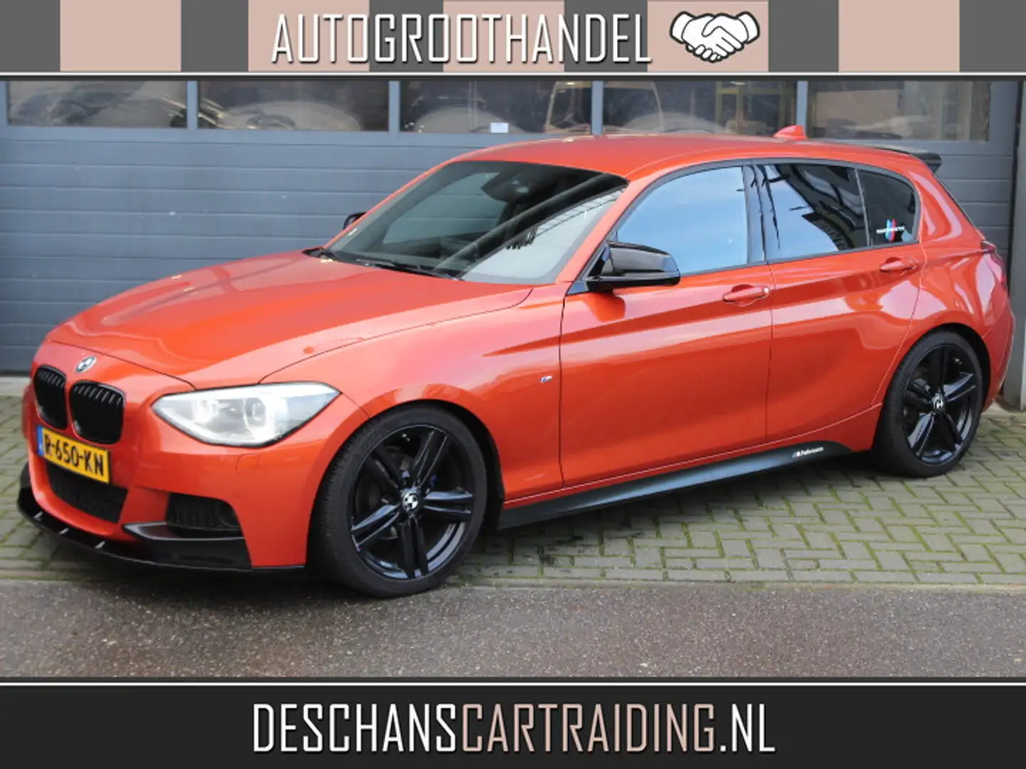 BMW 116 1-serie 116i M Sport 180 PK Parkassist, Carplay, C Orange - 1