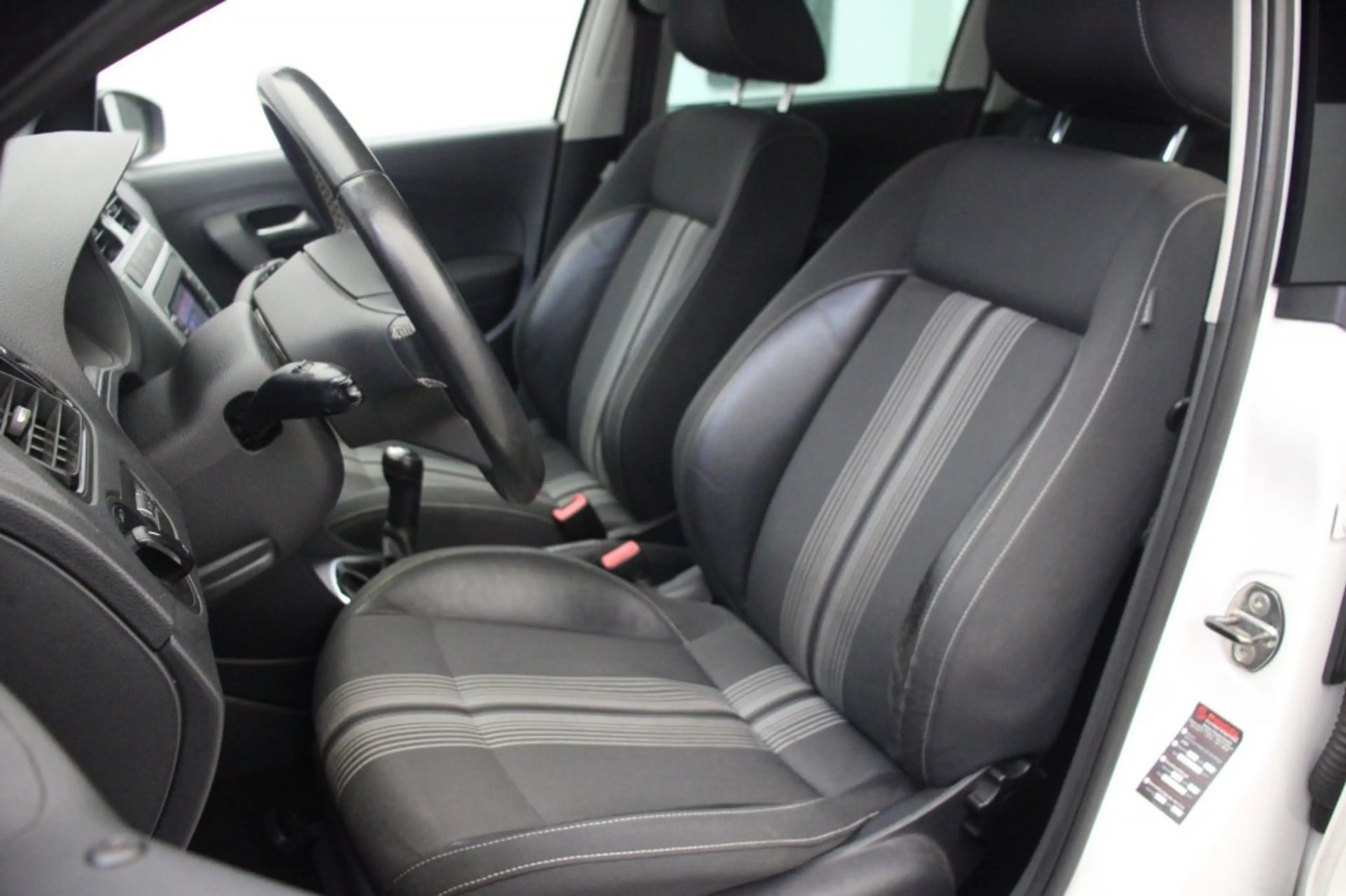 Volkswagen Polo 1.2 12V 5 deurs Comfortline - Airco, Cruise, Stoel — photo 8