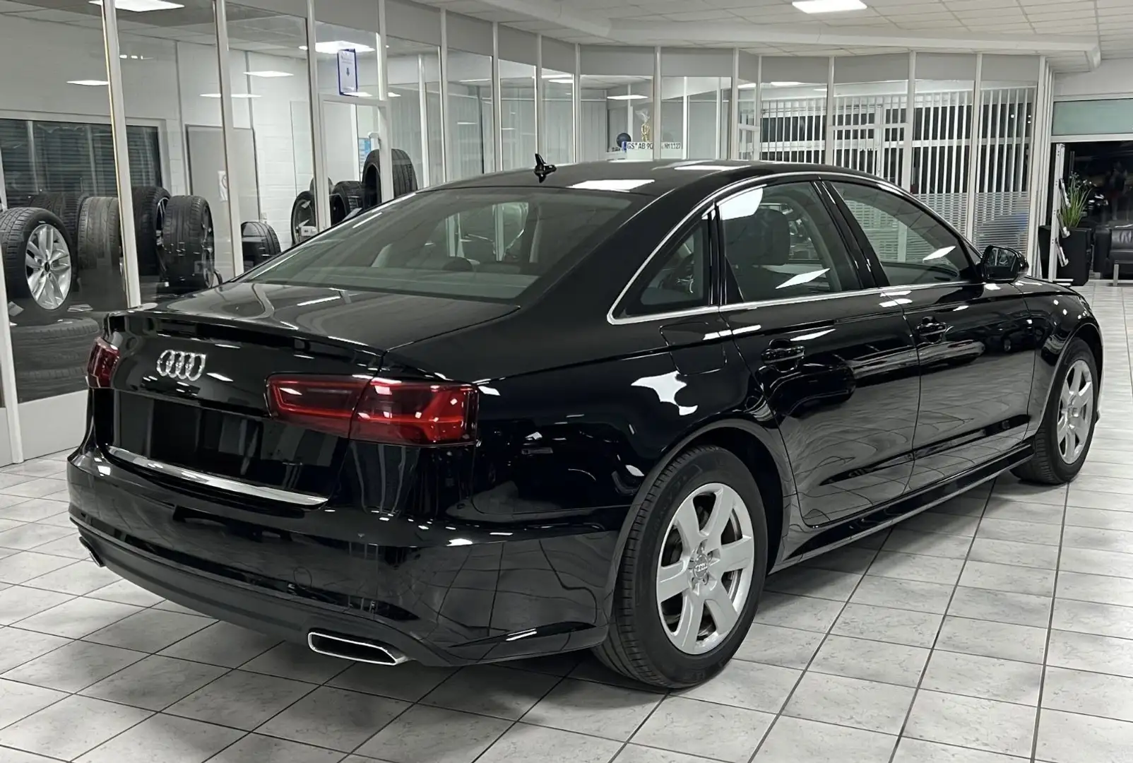 Audi A6 2.0 TDI ultra S tronic - 2