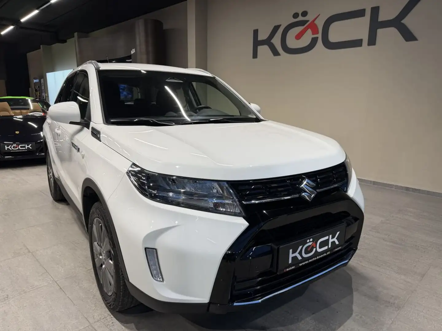 Suzuki Vitara 1,4 Hybrid clear Weiß - 2
