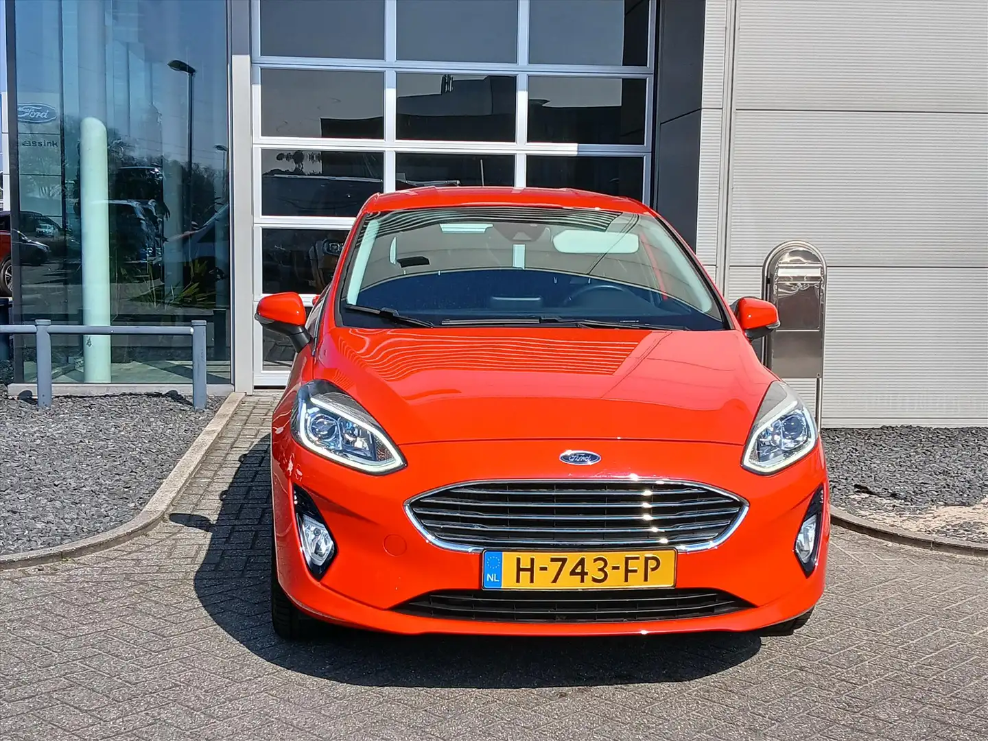 Ford Fiesta 1.0 EcoBoost 95pk 5dr Titanium | Navigatie by App Rouge - 2