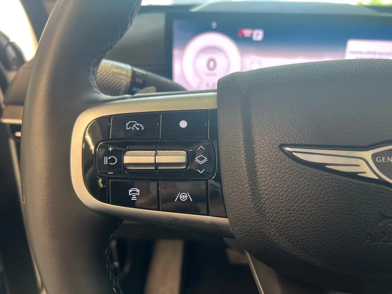 Genesis GV80 снимка Genesis GV80