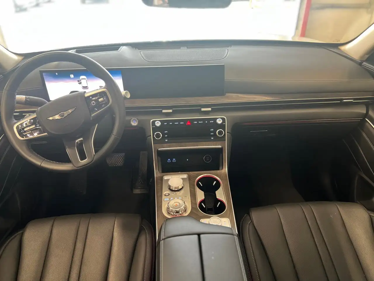 Genesis GV80 снимка Genesis GV80