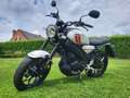 Yamaha XSR 125 Beyaz - thumbnail 1