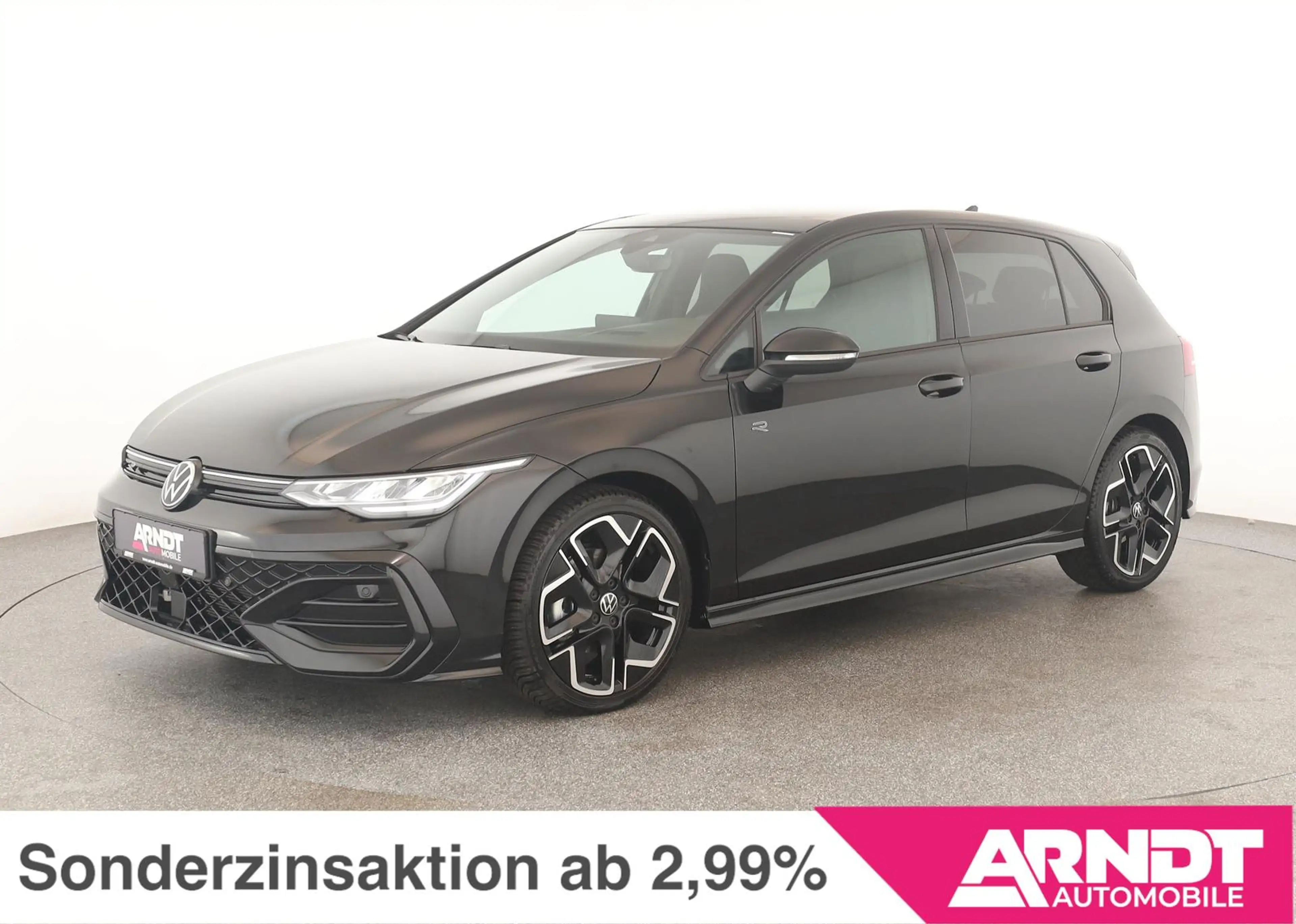 Volkswagen Golf 2.0 TDI DSG R-Line Pano HUD Nav ACC Kam 18"