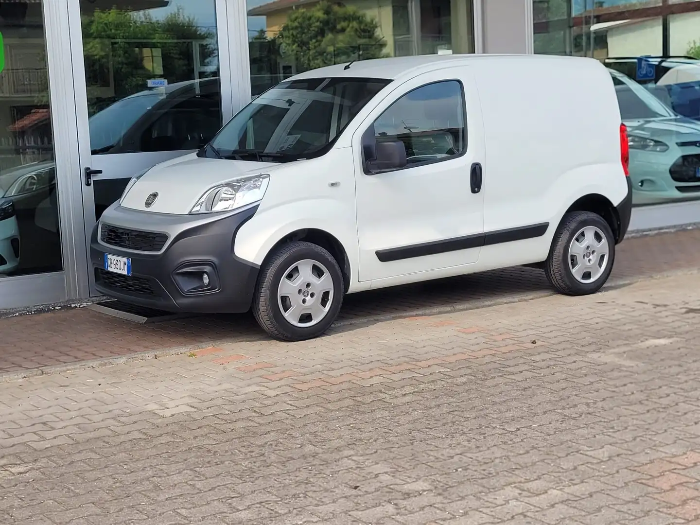Fiat Fiorino 1.4 Natural Power Blanc - 1