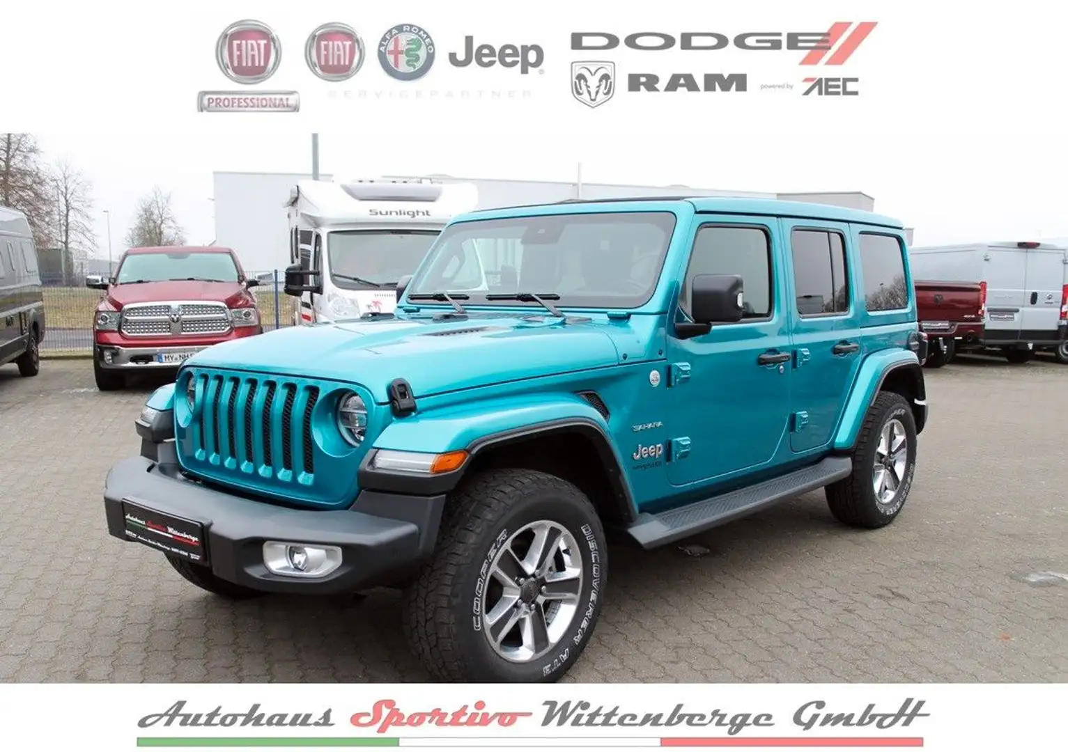 Jeep Wrangler Unlimited Sahara Sky One, ACC, AHK Grün - 1