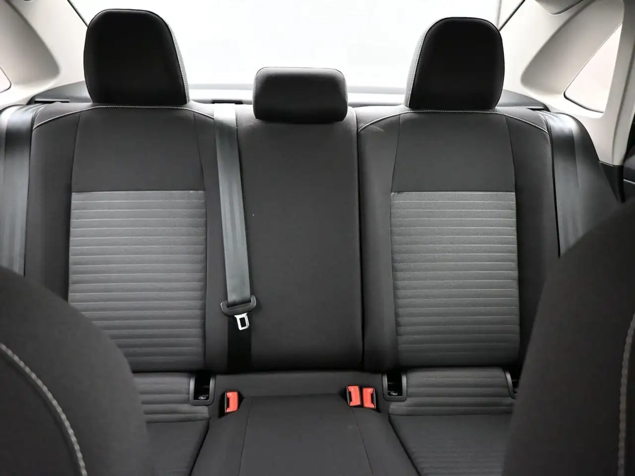 Volkswagen Jetta снимка Volkswagen Jetta