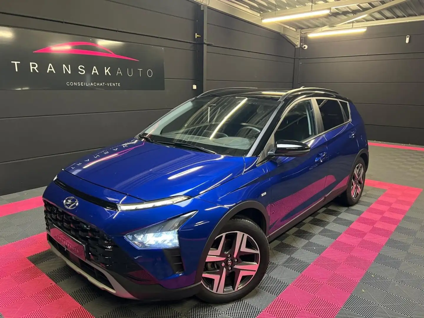 Hyundai BAYON 1.0 T-GDi 100 DCT-7 Hybrid 48V Business Azul - 1